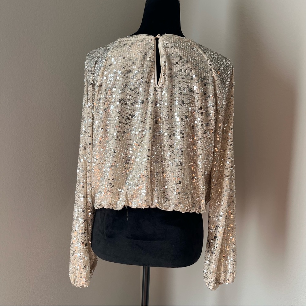 NWT H&M Women’s Sequence White Gold Blouse Elastic Waist Long Sleeve Size L - Picture 4 of 11